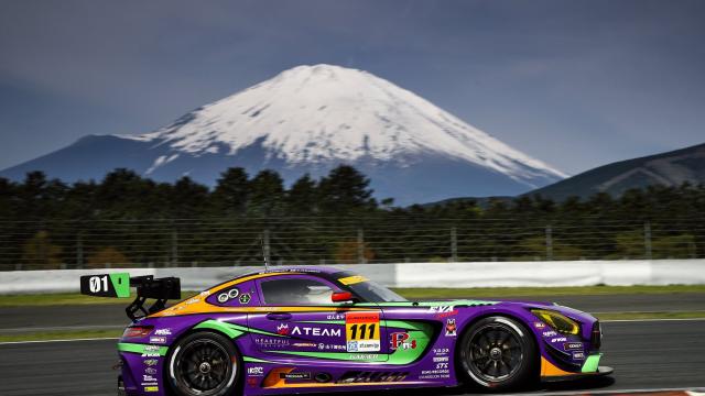 Evangelion Makes For Excellent-Looking Race Cars