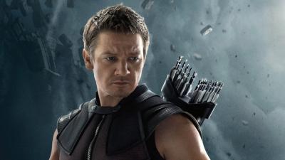 The Best Thing To Ever Happen To Hawkeye Is Not Being On The Infinity War Poster