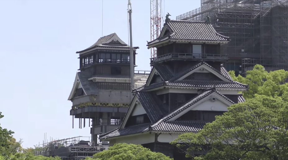 Repairing Japanese Castles Looks Tricky