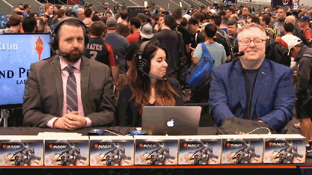Magic Commentator Opens A Black Lotus During Broadcast (Sort Of)