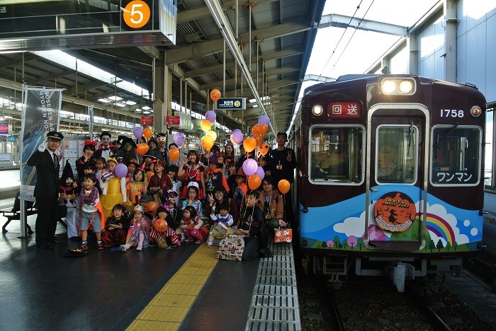 Japan’s Infamous Halloween Trains