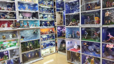 One Piece Fan Fills Home With Awesome Dioramas