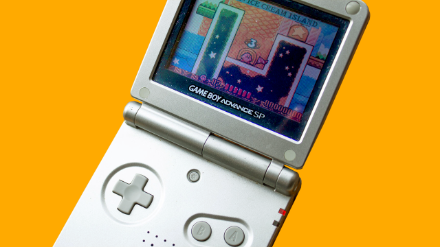 I Miss the Game Boy Advance SP