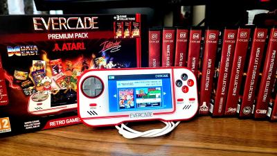 Evercade’s Retro Handheld Has Me Falling In Love With Cartridges All Over Again