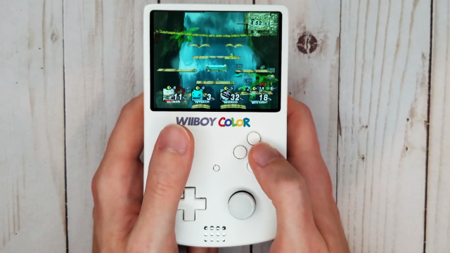 Modder Turns Nintendo Wii Into A Slick-Looking Handheld