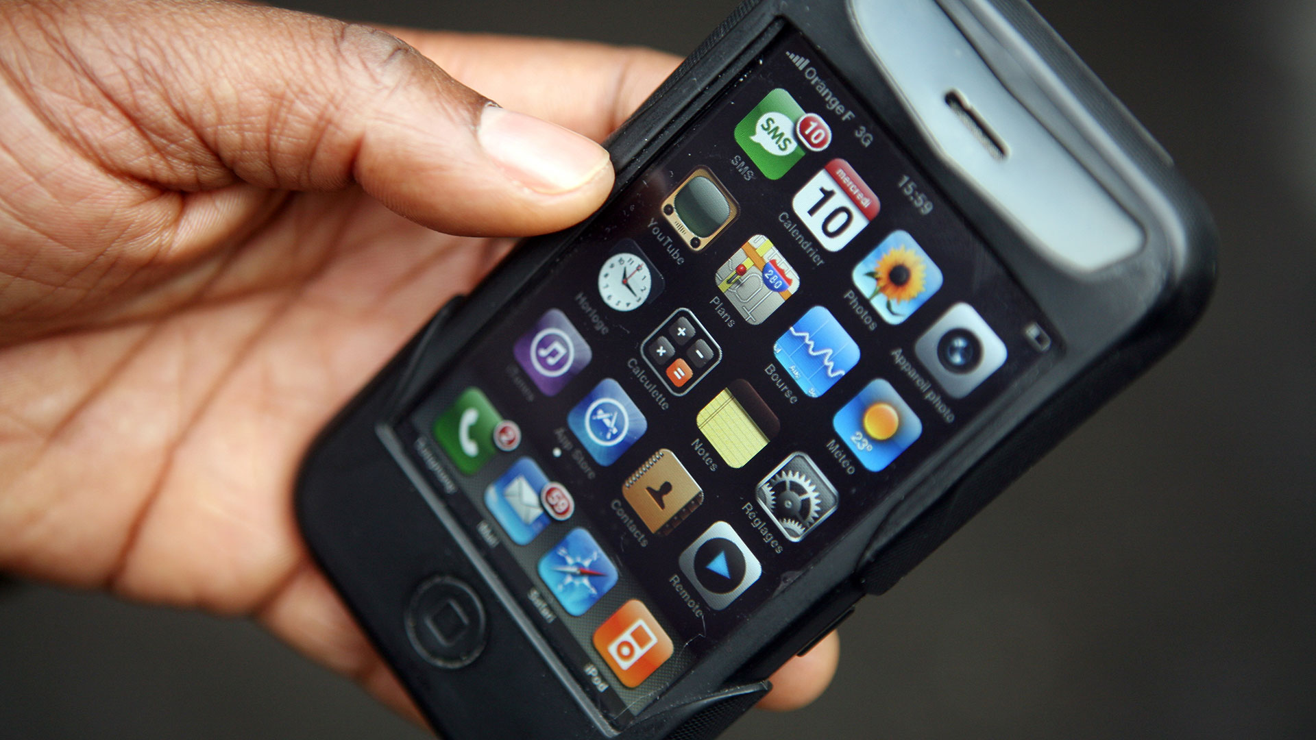 Can't brick a phone if it already is one. (taps temple) (Photo: Loic Venance / Staff, Getty Images)