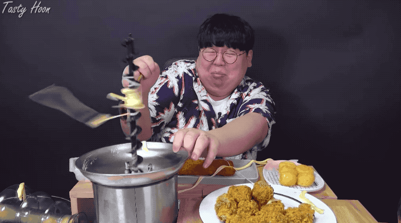 Man Defies The Odds, Figures Out How To Enjoy Cheese With Chicken