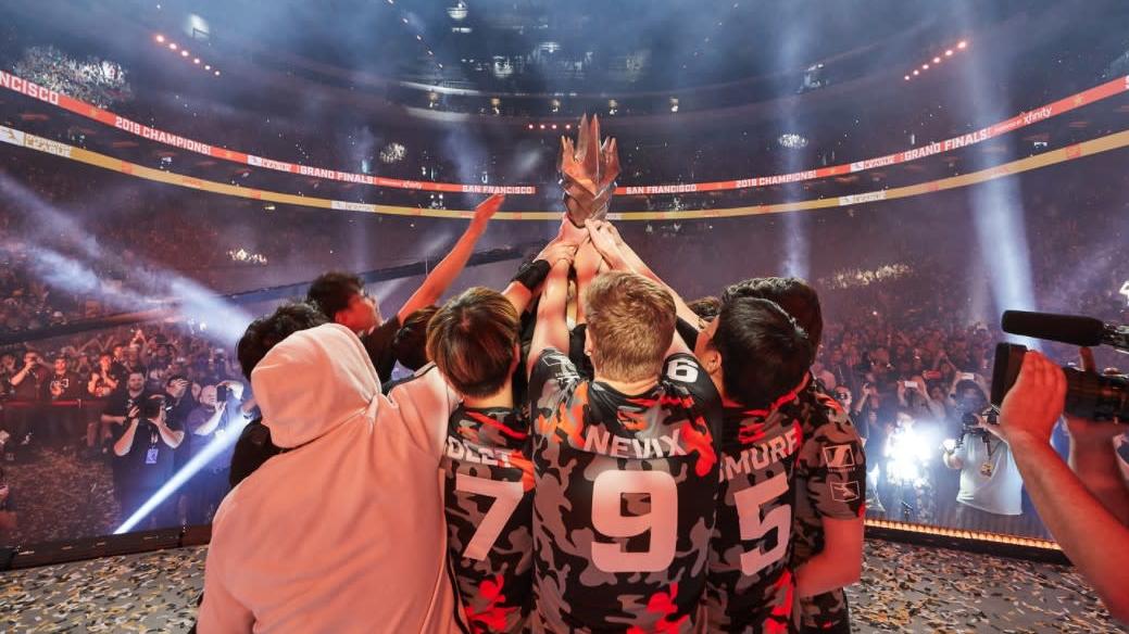 San Francisco Shock celebrate their 2019 championship. Little did we know, their dominance would continue. (Photo: Blizzard / Robert Paul)