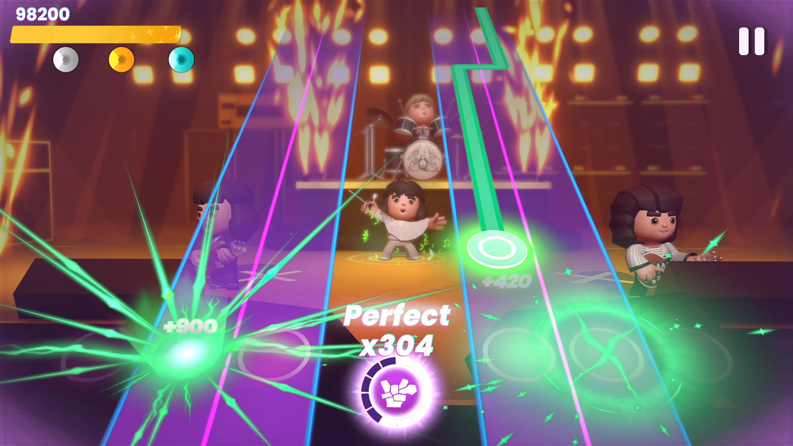 Sliding left and right reminds me of DJ Hero. (Image: Gameloft / Universal Music Group)