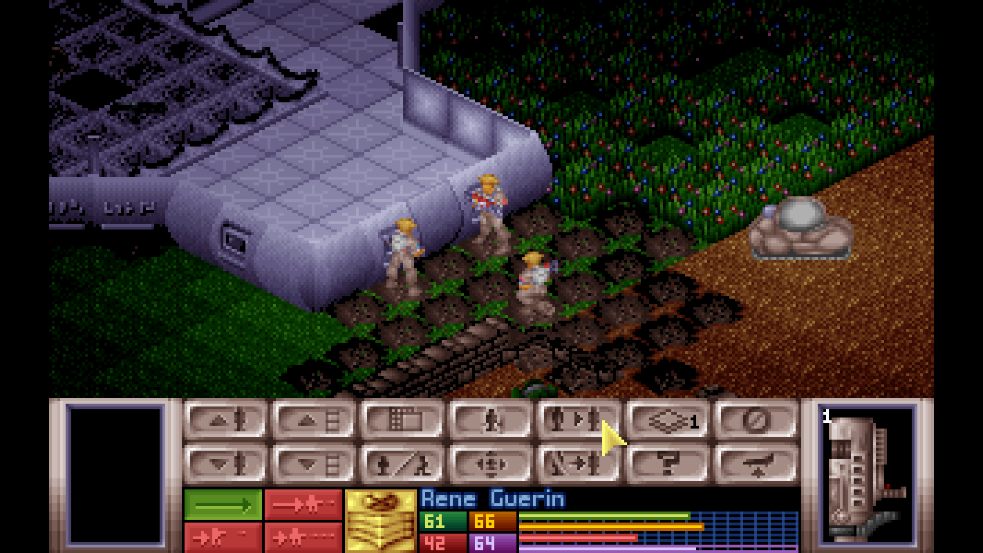 Every step on the battlefield peeled back the fog of war, revealing buildings, fields, or aliens lurking in the darkness and waiting to strike. (Screenshot: MicroProse / MobyGames)