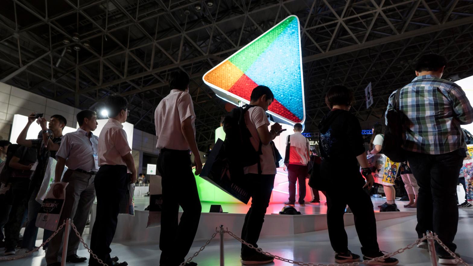 Tokyo Game Show attendees wait outside the Google Play booth in 2018. (Photo: Tomohiro Ohsumi, Getty Images)