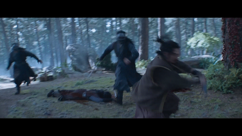 Hanzo actor Hiroyuki Sanada is a force to be reckoned with.  (Gif: Warner Bros.)