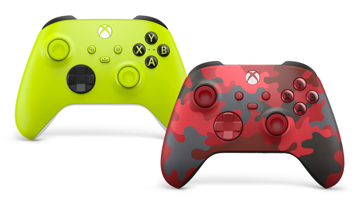 The coloured analogue sticks are everything.  (Photo: Microsoft)