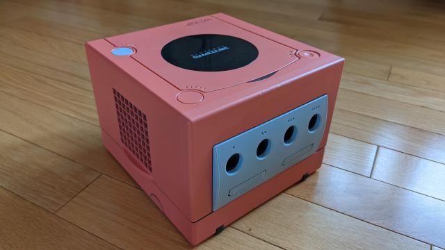Don’t Be Fooled: This Nintendo GameCube Is Actually a Powerful Gaming Rig
