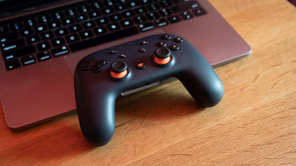 The cross-platform games suite would have been united by a universal game controller, just like on Stadia. (Photo: Alex Cranz / Gizmodo)