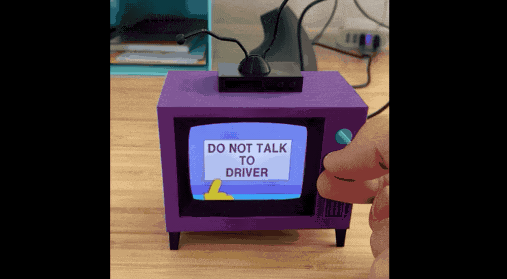 You can just imagine Homer and the fam racing home to watch this television.  (Gif: buba447/Reddit)