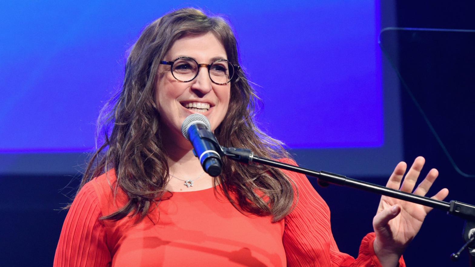 Mayim Bialik speaks onstage during the 70th Anniversary of Israel celebration in 2018. (Photo: Vivien Killilea, Getty Images)