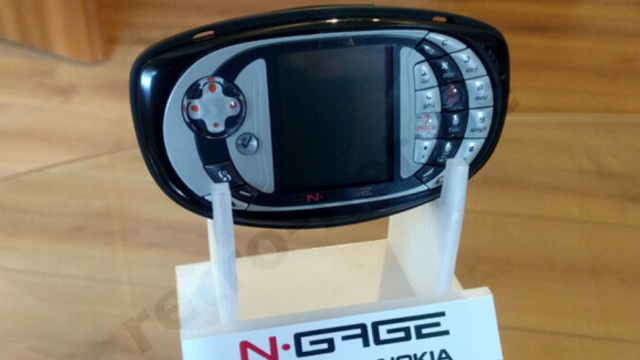 Collector Uncovers Rare Nokia N-Gage QD Sequel Prototype