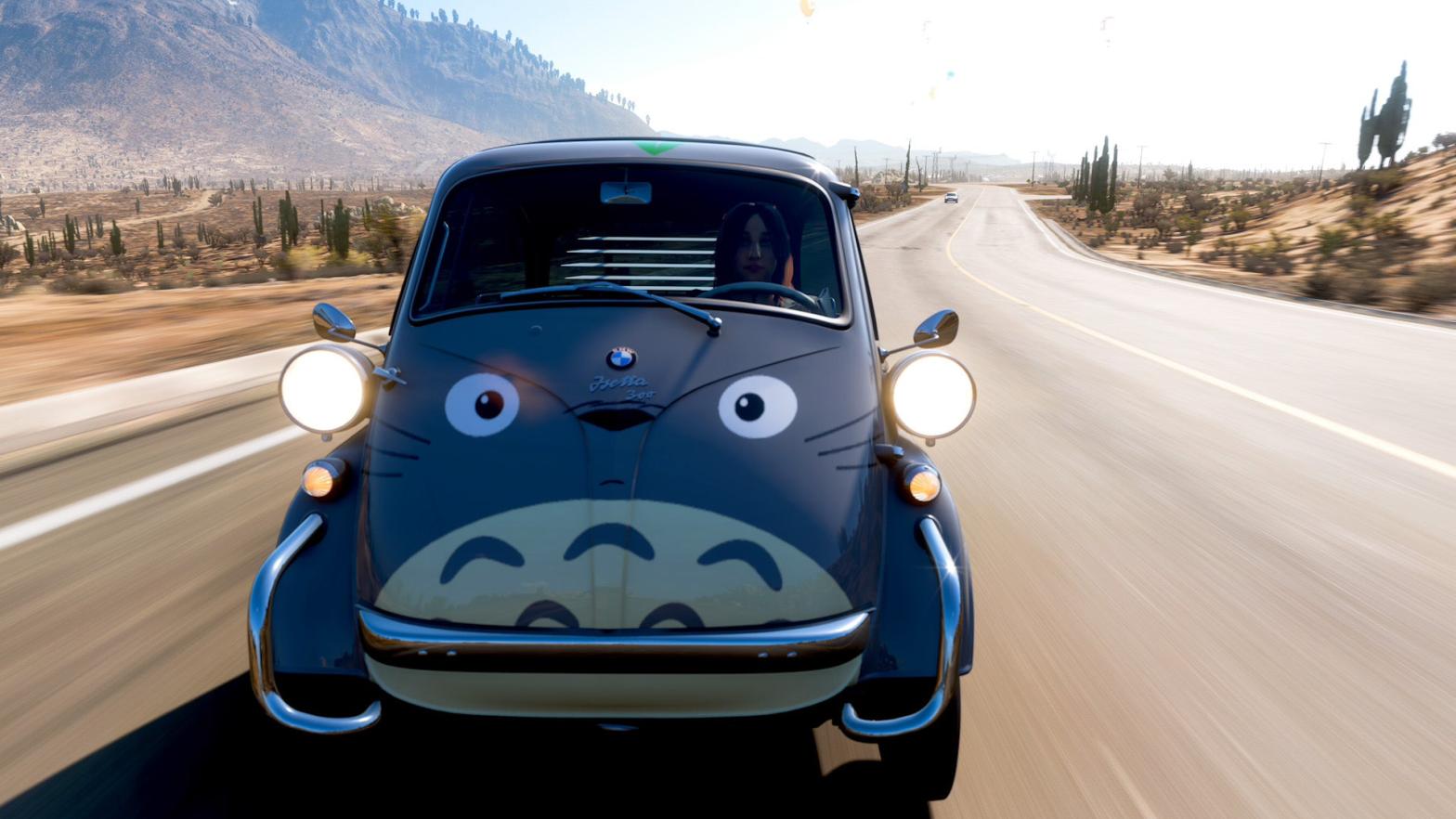 My BMW Totoro.  (Screenshot: Microsoft / Kotaku)