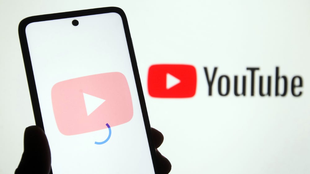 YouTube gaming dreams run into expectations of public officials. (Photo: SOPA Images, Getty Images)
