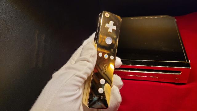 The 24 Karat Gold Nintendo Wii Is Finally Up For Sale