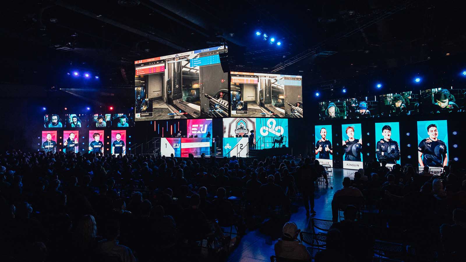 eUnited takes on Cloud 9 at the HCS Major in Raleigh last December. (Photo: 343 Industries)