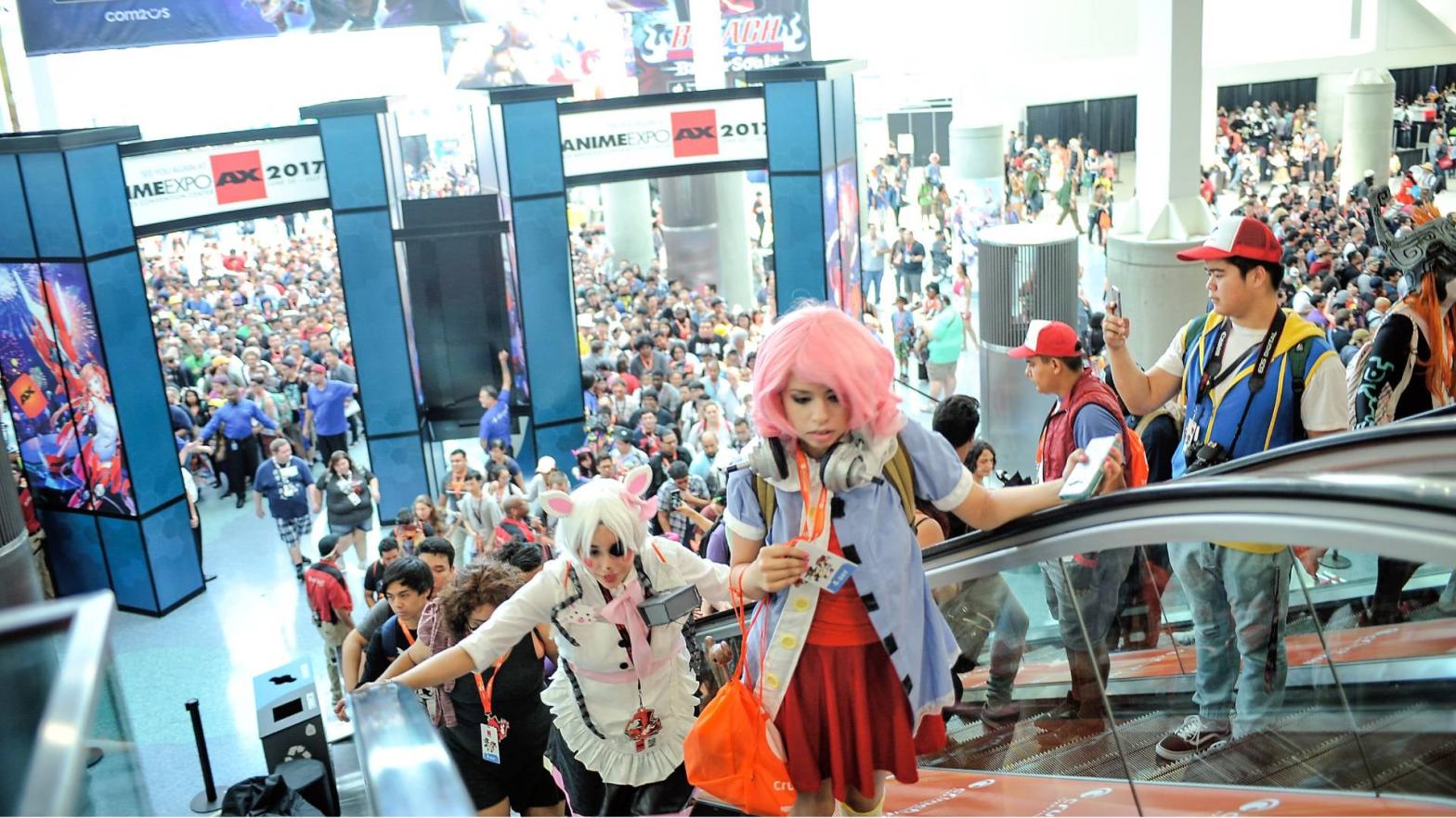 This scene from Anime Expo 2017 shows the floor gets pretty densely packed. (Photo: Renard Garr, Getty Images)