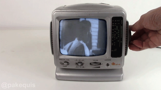 A Raspberry Pi Recreates The Horrors Of Retro Broadcast TV, But With Modern Content