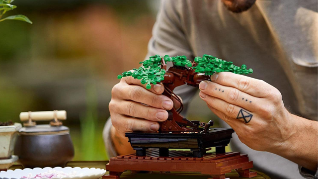 Looking To Decorate Your Home With Some LEGO? Here Are Some Top Picks