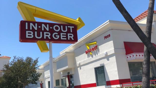 Snacktaku: Why In-N-Out Burger Is Worth Travelling 15,000km For
