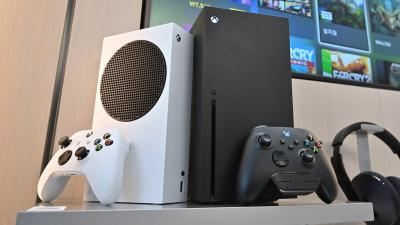 Xbox Boss Commits To Current Series S/X Console Prices, For Now