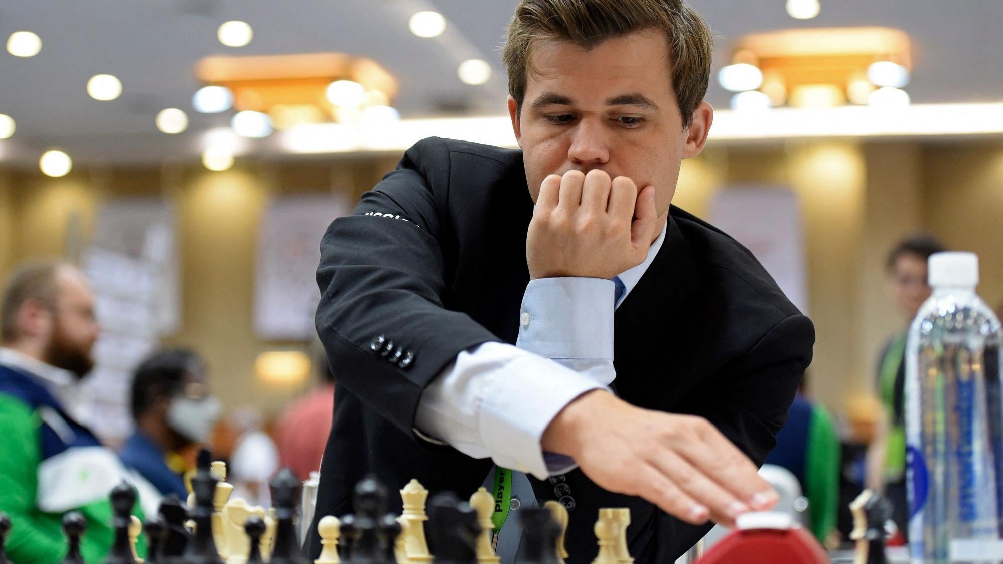 Us Chess Grandmaster Hans Niemann Plays Foto stock editorial - Imagem stock
