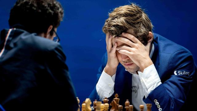 Learn How To Play Chess In 4 Easy Steps (Without Starting Your Own Scandal)