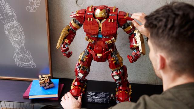 LEGO’s 4,049-Piece Iron Man Hulkbuster Is The Largest And Most Expensive Marvel Set Ever Released