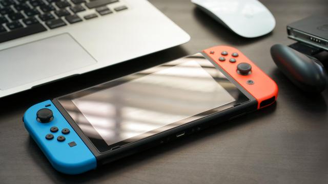 12 Of The Best Nintendo Switch Games To Play at Work, According To Reddit