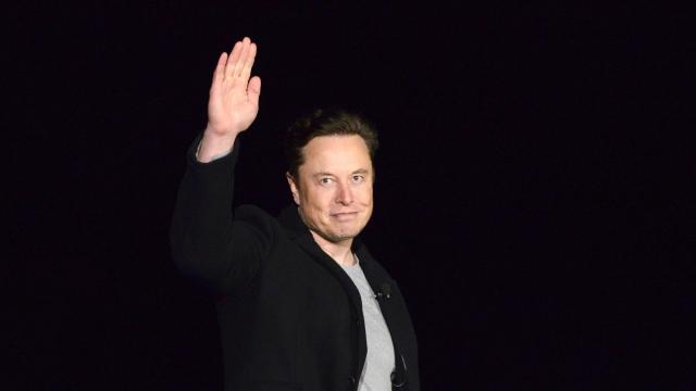 Elon’s Cool New Plan For Your Data Is Probably Illegal