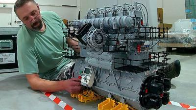 These Massive LEGO Technic Diesel Engines Put Everything You’ve Ever Built To Shame
