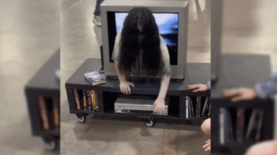 You Need To See This Haunting Ring Cosplay In Seven Days Or Else
