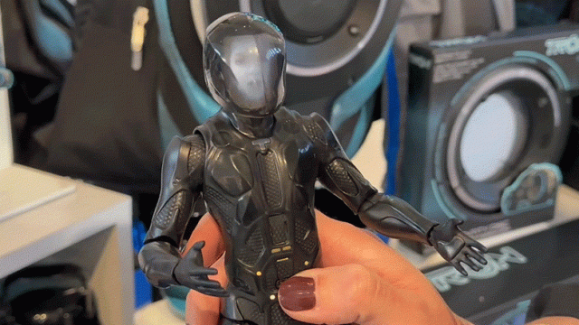 Disney’s New Customisable Tron Figures Swap Sculpted Faces For Tiny Video Screens